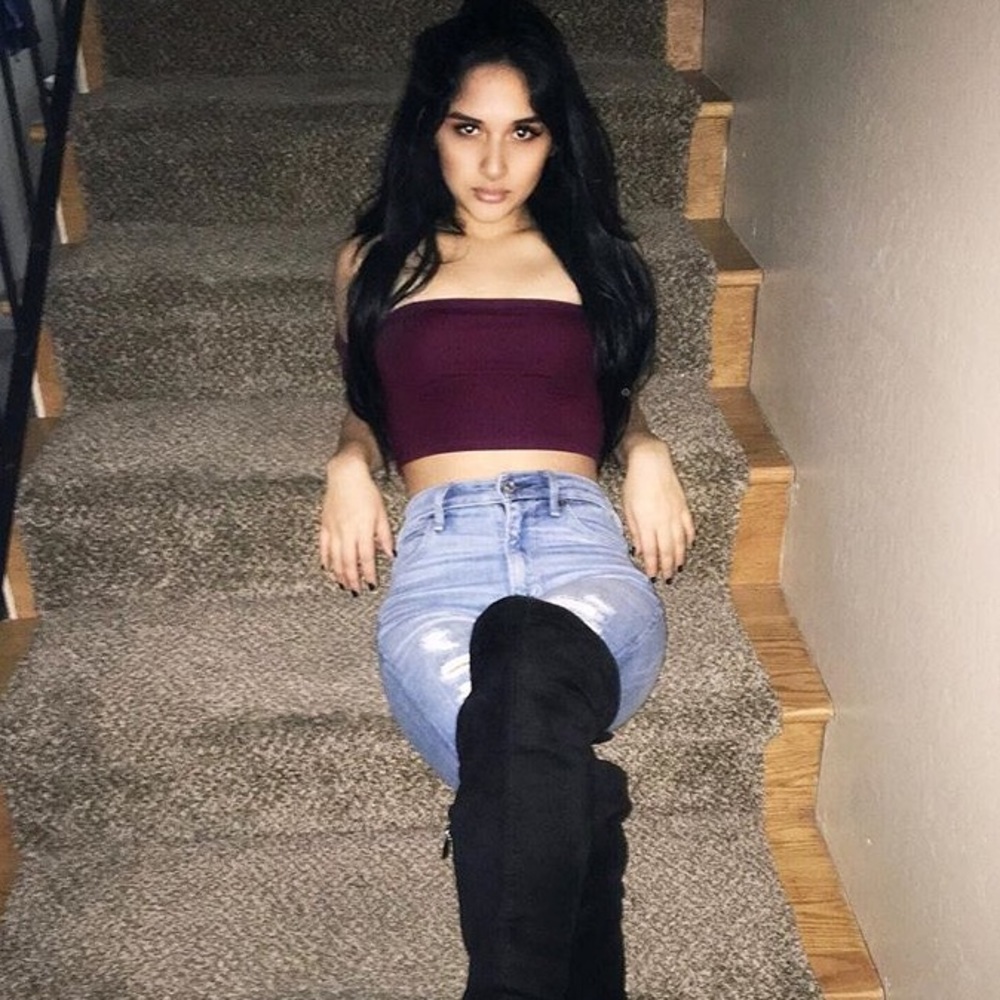 Crop top violet